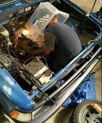 Just Welding Over Here Forklift Osha Forkliftlicense Forklifttraining Forkliftcertification Forkliftlabs Safety Safety Fail Some Jokes Mechanic Humor