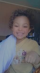 Creating a hug video with pictures of daughter and late grandfather for  Father's Day gift