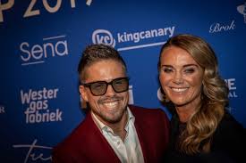 Monique westenberg (43) noemt de kortstondige relatie die andré hazes (26) had met bridget maasland (45) een harde les voor hem. Andre Hazes Over Problemen Met Monique Iedereen Heeft Af En Toe Wat Foto Ed Nl