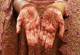You can use stencils to insure your tattoos are placed correctly. Free Henna Designs Lovetoknow