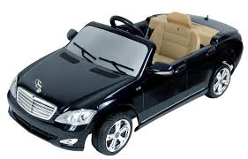 Mercedes Benz S Klasse Pour Des Enfants A Partir De 3 Ans Une Personne Maximum Cette Voiture Est Equipee Des Option Mercedes Benz Mercedes Voiture Electrique