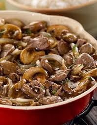 Heat vegetable oil in a large pan over medium heat. Chicken Hearts With Onions And Mushrooms Sanderson Farms Offal Recipes Chicken Liver Recipes Chicken Heart And Gizzard Recipe
