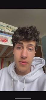 Order a personalised video from Callum Grant