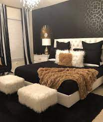 Pin By Giok Ay On Miscellaneous Elegant Bedroom Elegant Bedroom Design Apartment Decor