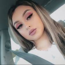 Brittany Bourne (brittanysierra8)