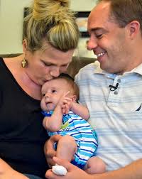 Is his heart broken?' How Alabama meteorologist, wife deal with newborn's  health issues