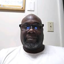 Joel Klatt and Gus Johnson are unbearable to listen to.