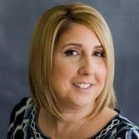 Lisa Rossignol's Instagram, Twitter & Facebook