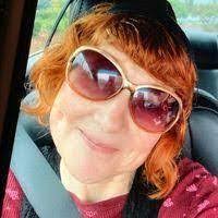 Shannon Brisendine's Instagram, Twitter & Facebook