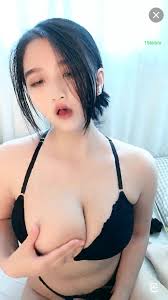 高抬腿女教官15 - EPORNER