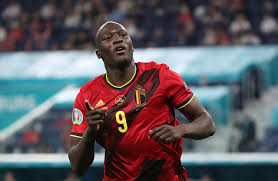 Romelu menama lukaku bolingoli (antwerpen, 13 mei 1993) is een belgische voetballer die doorgaans in de spits speelt. Euro 2020 Romelu Lukaku S Play Wiping Away Racist Tropes