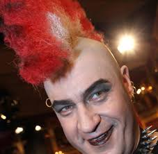 Ich bin geduldig und friedlich auf einem langen weg. Csu Politiker So Verkleidet Sich Markus Soder Bilder Fotos Welt