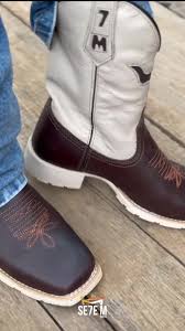 Bota Texana Buckshot , Pagando pelo pix: R$359,99, 6x sem juros de R$66,67  🔥, WhatsApp: 📲(16)99206-2902 📲(16)99329-6992, ., #fyp #cowgirl #agroboy  #country #fyyy #botatexana #artigoscountry #7mboots ...