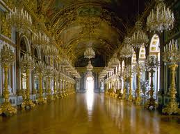 Started in 1878, it was thus intended purely as a monument to absolute monarchy and had no practical function. Herrenchiemsee The Bavarian Versailles