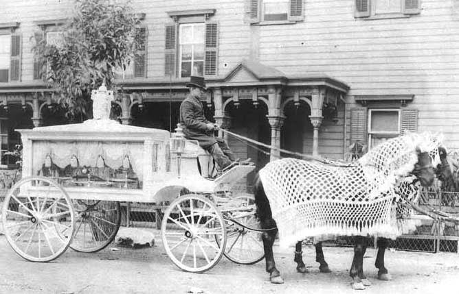 The History of the Hearse - Meadowlawn Funeral Home