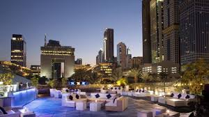 From burj al arab's billowing sail, to zaha hadid's architectural masterpiece jumeirah nanjing, each element is designed with meticulous care and bold originality. Hotel Jumeirah Emirates Towers Dubai Holidaycheck Dubai Vereinigte Arabische Emirate