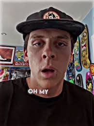 Jacob Damian's Instagram, Twitter & Facebook