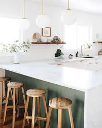 Comptoir De Cuisine Vert Et Marbre Blanc Cuisine Moderne Blanche Cuisine Moderne Cuisine Verte