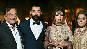 Veteran actor, director and producer abid ali passed away in karachi on thursday, according to family. Model Iman Ali Breaks Silence Over Father Abid Ali S Death