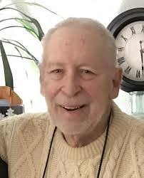 Bruce Arndt's Instagram, Twitter & Facebook