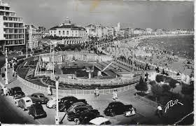 Les Sables D Olonne 1958 La Plage Et La Piscine 9841 2 Editions Artistiques Marceau Carriere Flor Carte Postale Ancienne Et Vue D Hier Et Aujourd Hui Geneanet