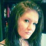 Lela Tracy's Instagram, Twitter & Facebook