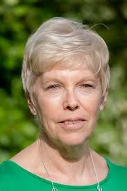 Tracey Hassell's Instagram, Twitter & Facebook