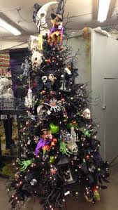 96918fca3cc04fc9309a7c1d4753c233 Jpg 236 418 Halloween Christmas Tree Halloween Tree Decorations Creepy Christmas
