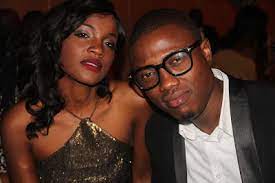 Seyi shay poses for a photo. Seyi Shay Pregnant And Vector Is The Baby Daddy Tonyenaija