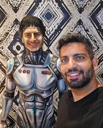 When Telemundo says they need an AI robot for Hoy Día, I say, 'Hold my  airbrush.' 🤖🎨 This human-turned-robot is fully upgraded: 100% paint, 0%  glitches. Okay, maybe one glitch—he doesn't speak