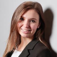 Karina Neumann's Instagram, Twitter & Facebook