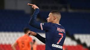 Signs seem to point to him being available, but until it is. Mbappe Menerima Gaji 35 Juta Jika Dia Tetap Di Psg