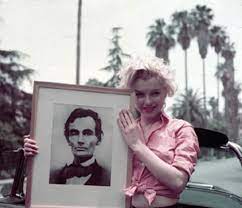 Marilyn Abraham Lincoln Marilyn Marilyn Monroe Monroe