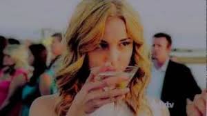 Revenge ► Emily Thorne & Daniel Grayson ► Parachute