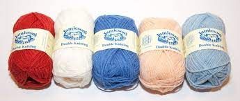 Perfect for fair isle or stranded knitting, shetland spindrift is spun in the company's own mill in the shetland isles, and dyed a rainbow of gorgeous colors for you to play with. Jamieson S Dk Yarn For Knitted Doll Molly By Mary Jane S Tearoom Jamieson S Of Shetland Wool Yarn Kamrin S Poppenatelier