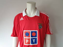 The benfica football club (sport lisboa and benfica) is one of the 3 most important clubs of the country, along with oporto and sporting lisboa. Adidas Soccer Shirt Sl Benfica 2007 08 Welovefootballshirts Com