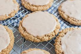 Fine a great recipe for oat and raisin gluten free cookies from jamie oliver; Old Fashioned Iced Oatmeal Cookies Recipe Shugary Sweets