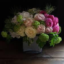 Designer S Choice Most Loved Flower Delivery Jardin Floral Design Flower Arrangements