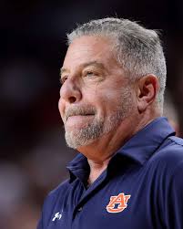 Tray Matthews' Aunt Unhappy With Georgia Player's Father