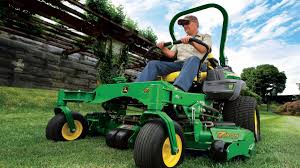 Yardly currently offers three levels of lawn mowing plans to suit your full season property maintenance needs. Mow Town Edmonton Ltd Lawn Maintenance And Snow Removal In Edmonton