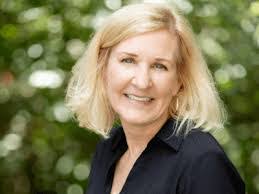 Kim Sutton's Instagram, Twitter & Facebook