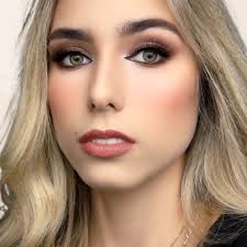 Roxana Alfaro Beauty center