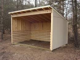 Barn stalls horse stalls horse barns horses pallet barn diy pallet pallet projects horse shelter horse barn plans. Pin On Pallet Project