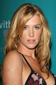 Flower Tucci — Stock Editorial Photo © s_bukley #15300569