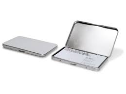 Our organization is actively engaged in manufacturing and supplying of business card holder. Buy Visitenkartenetui Weissblech Silber Online At Modulor