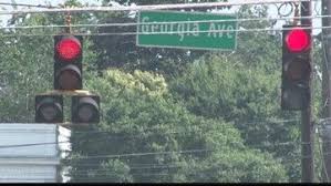 13wmaz Com Bibb Commissioners Discuss Adding Red Light And Speed Cameras Around The County Speed Cameras Light Red Camera