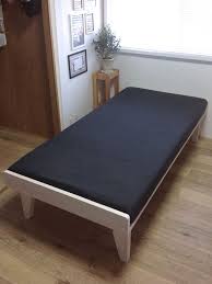 マットレスがズレない マットレス押さえ付きのシンプルなひのきオーダーベッド 1807024 ベッド 家具のアイデア マットレス