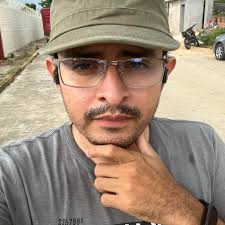 Puro antojo con Legoshee Me inspire en una viñeta que vi de Willdeadman  nada más que lo cambie de falda a vestido Sígueme:  https://www.twitter.com/BelenSakata