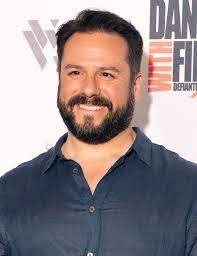 Chris Wright's Instagram, Twitter & Facebook