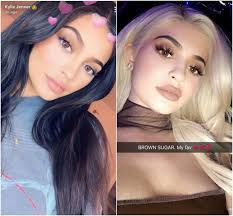 It was a fun narrative about a. Kylie Jenner S One Tweet Cost Snapchat 1 3 Billion Pinkvilla